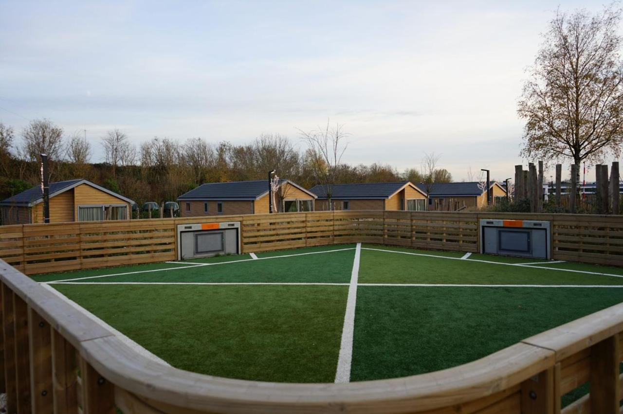 Europarcs De Kraaijenbergse Plassen Linden Exteriör bild